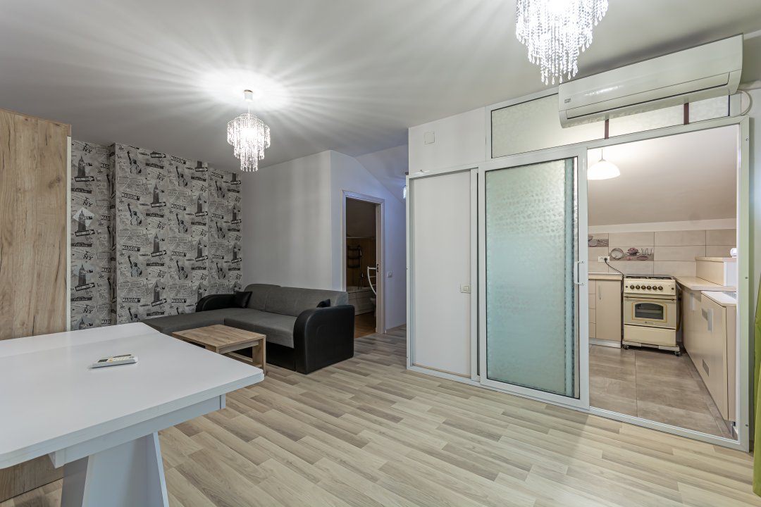  Bucurestii Noi - Chitila Apartament 3  cam la curte, + terasa