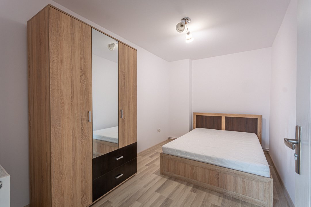  Bucurestii Noi - Chitila Apartament 3  cam la curte, + terasa