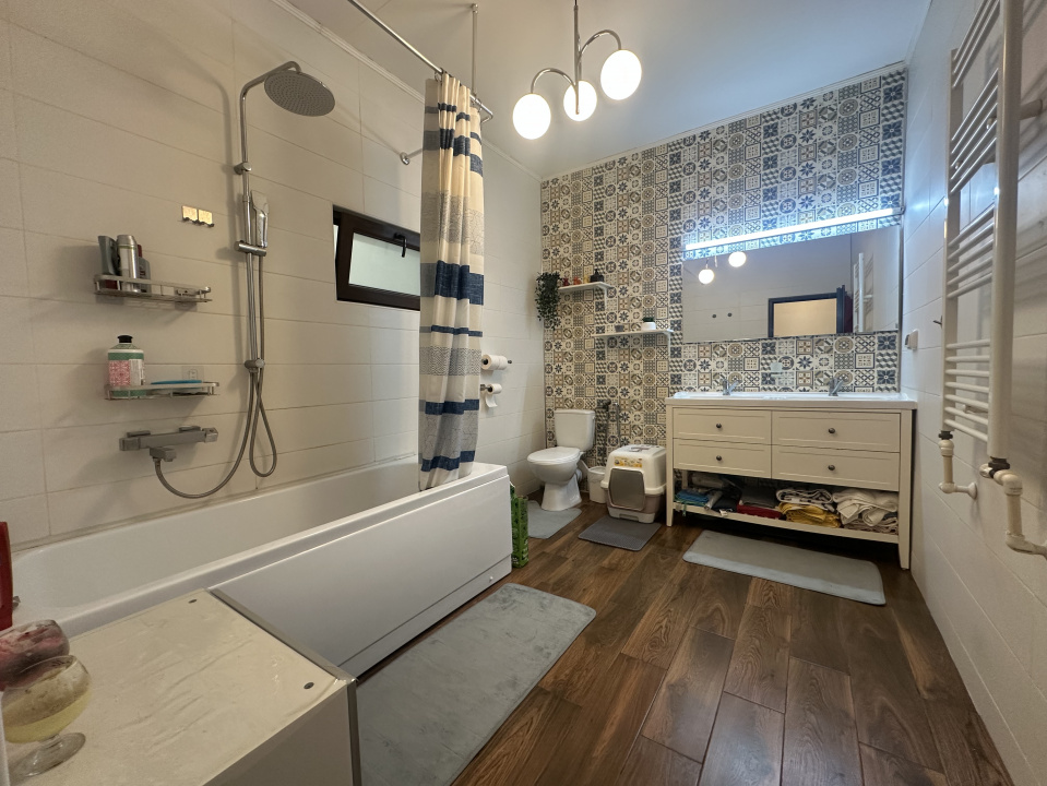 POSTA CASA 124 MP, TEREN 406 MP  