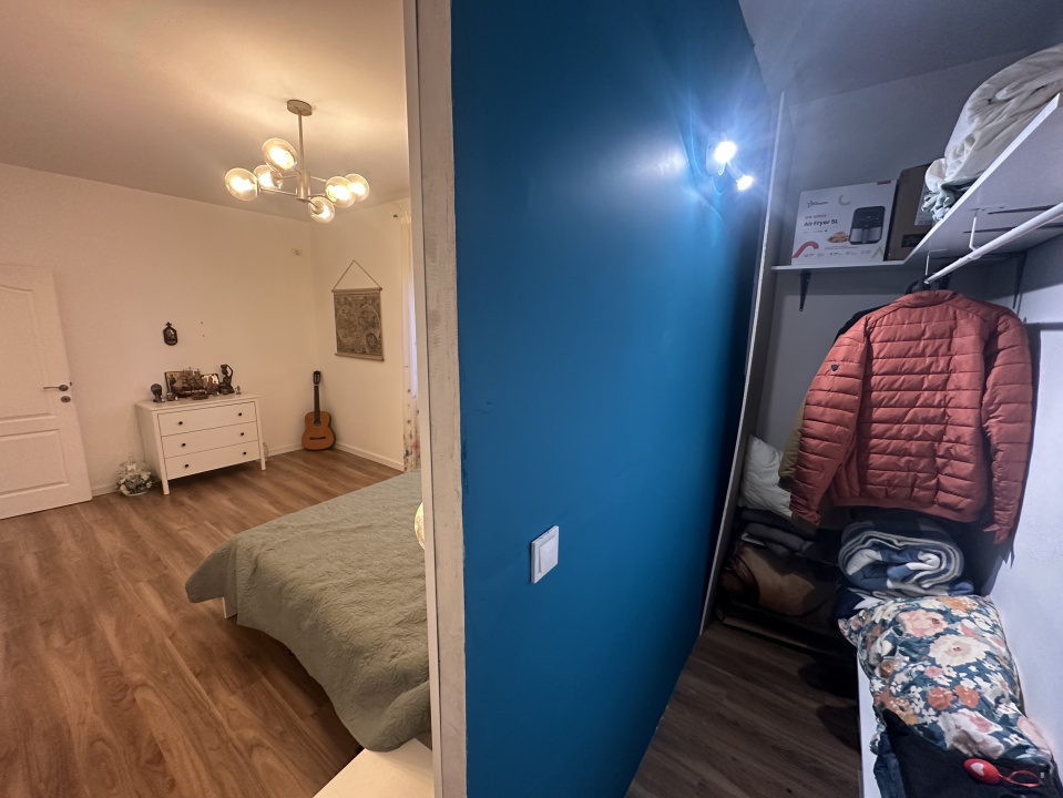 POSTA CASA 124 MP, TEREN 406 MP  