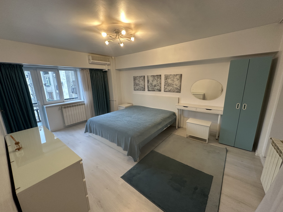 UNIRII-TRAIAN, 4 CAMERE LUX-130 MP, 4 balcoane!