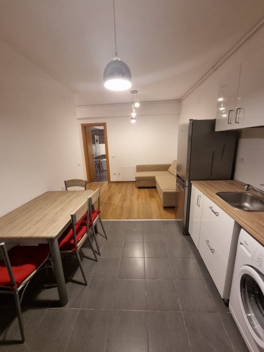 TRAIAN, 2 CAMERE 45 MP!