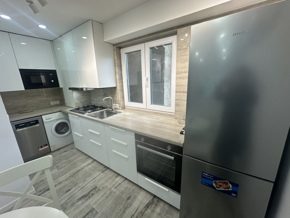 UNIRII, APARTAMENT LUX 3 DORMITOARE!