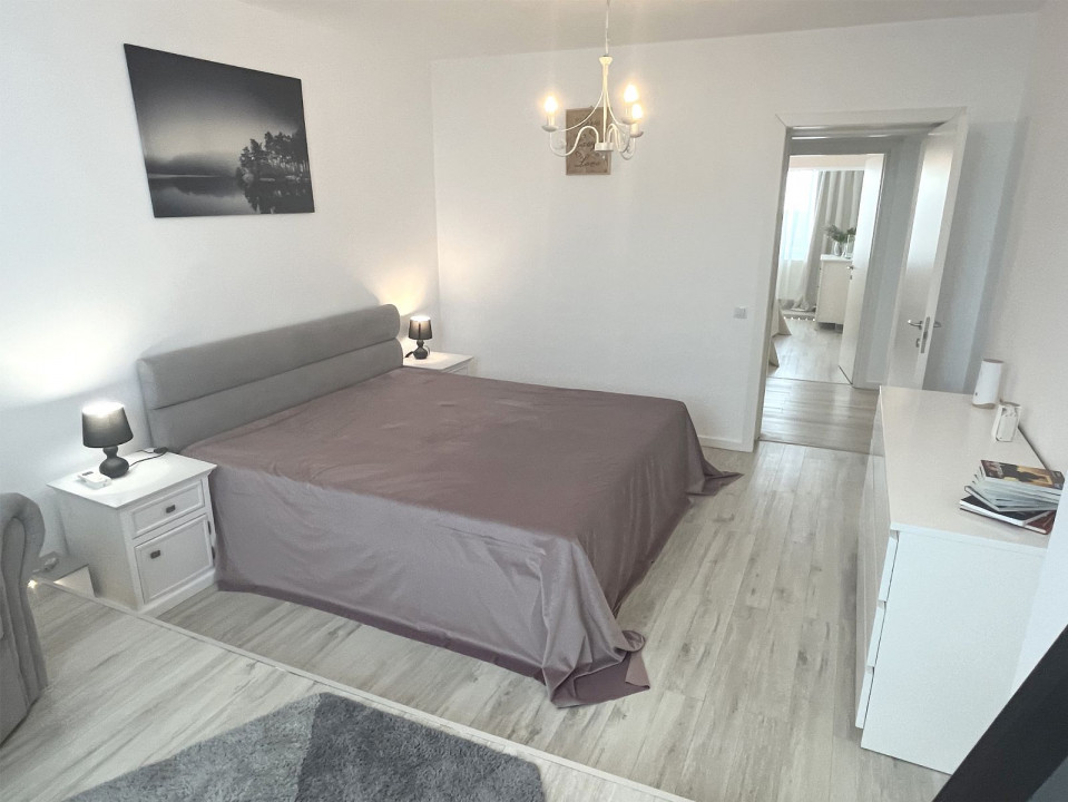 DECEBAL, 3 CAMERE LUX-95 MP!