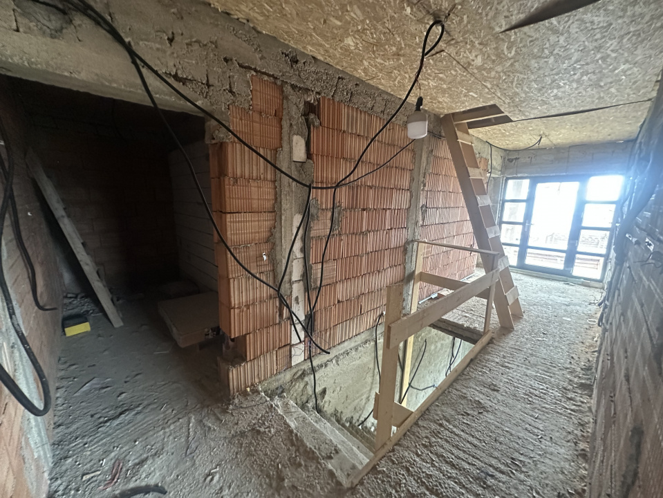 STEFANESTII DE JOS, CASA P+1E, LOT 242 MP!