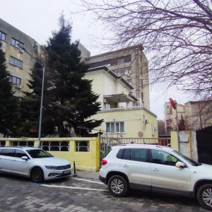  MEGA OCAZIE SE VAND 2 CORPURI DE CLADIRE CENTRAL CARTIERUL EVREIERSC BUCURESTI