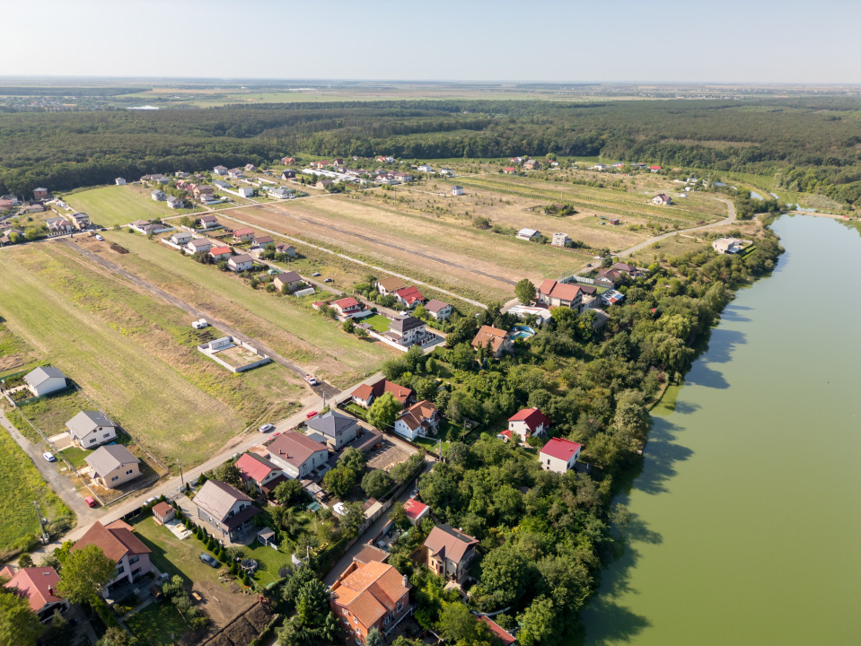 BRANESTI, TEREN 1400 MP, DESCHIDERE 32 MP, VEDERE LA LAC!