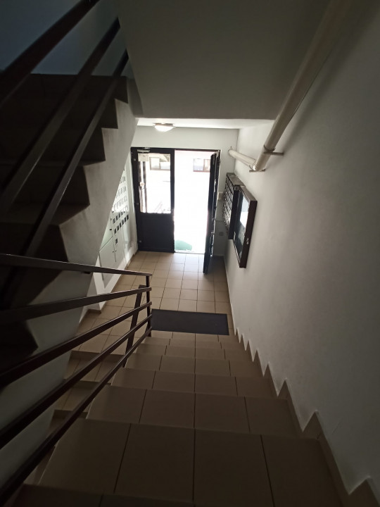 APARTAMENT DECOMANDAT 2 CAMERE DE VANZARE IN APROPIERE DE GRAD ARENA 