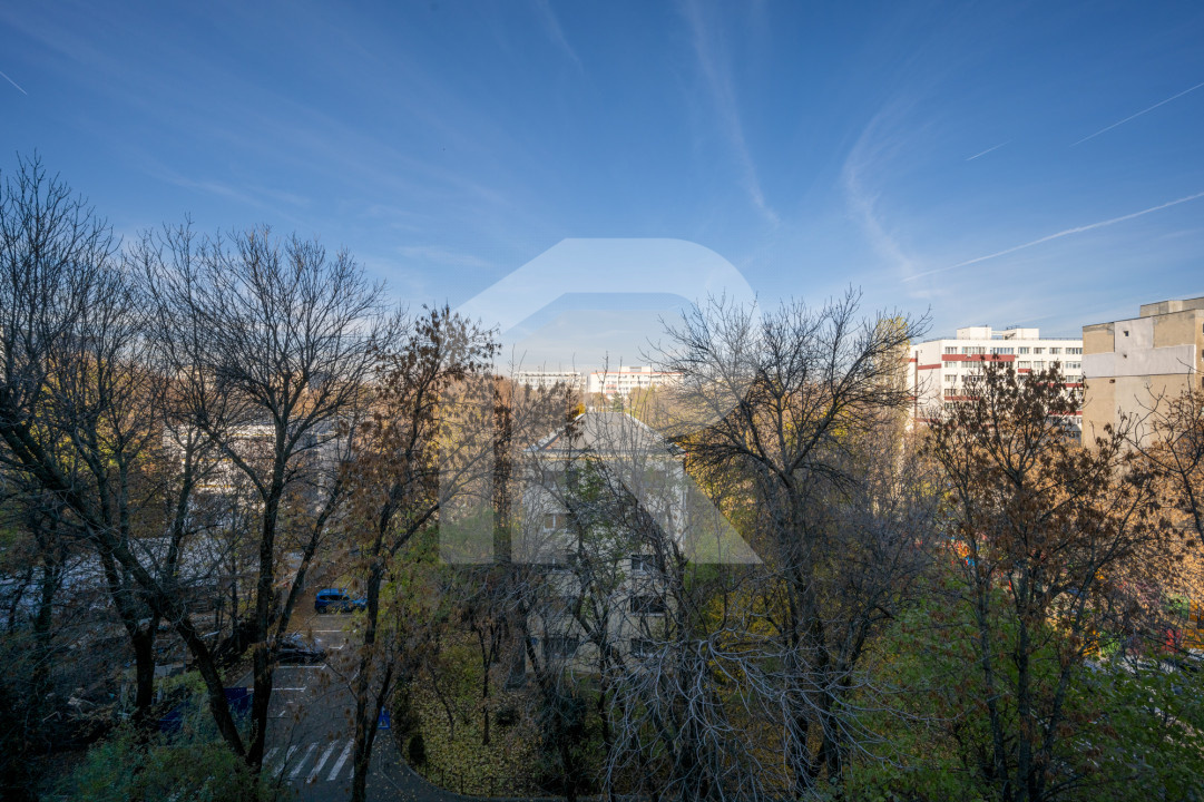 Garsoniera Turnu Măgurele etaj 6/9, mobilata-utilata, prima închiriere