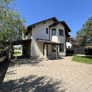 Casa Individuala 4 camere Mogosoaia. Curte generoasa, 450 mp. 
