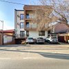 Metrou Jiului - apartament cu 3 camere și curte proprie + 2 parcări