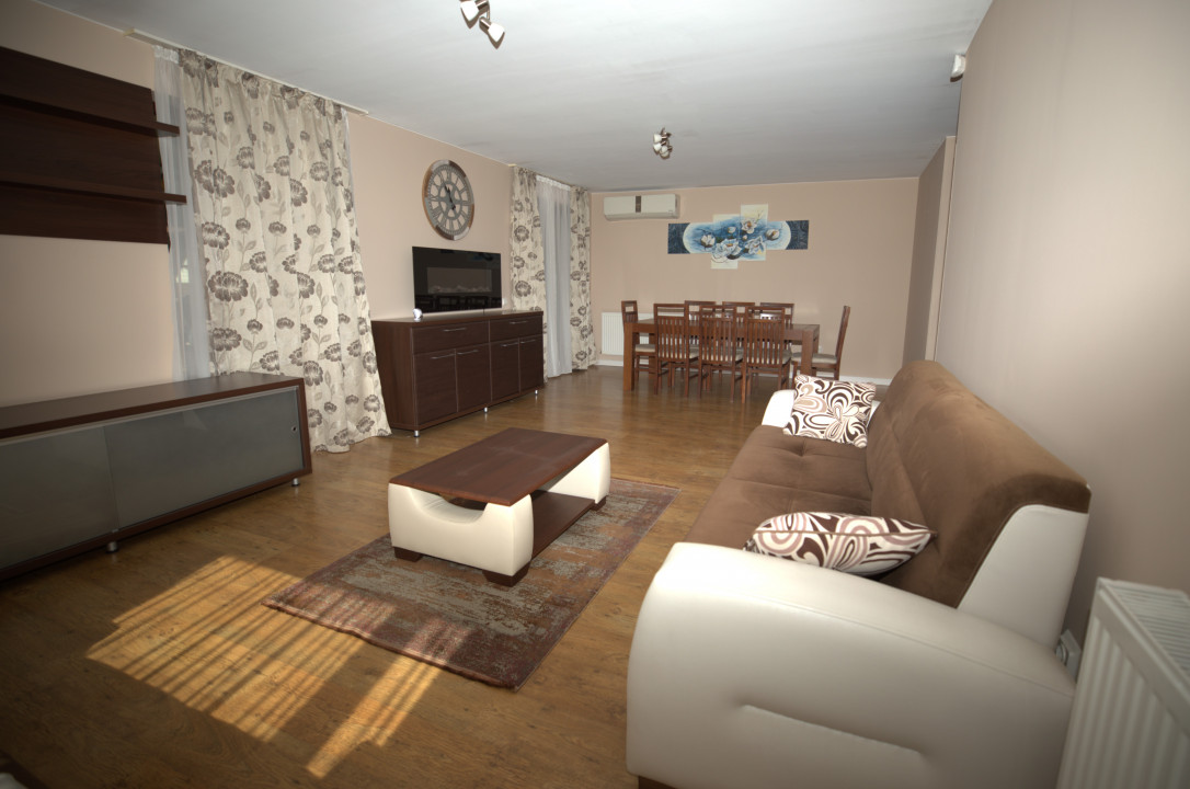 Casa cu Piscina Tamasi Corbeanca