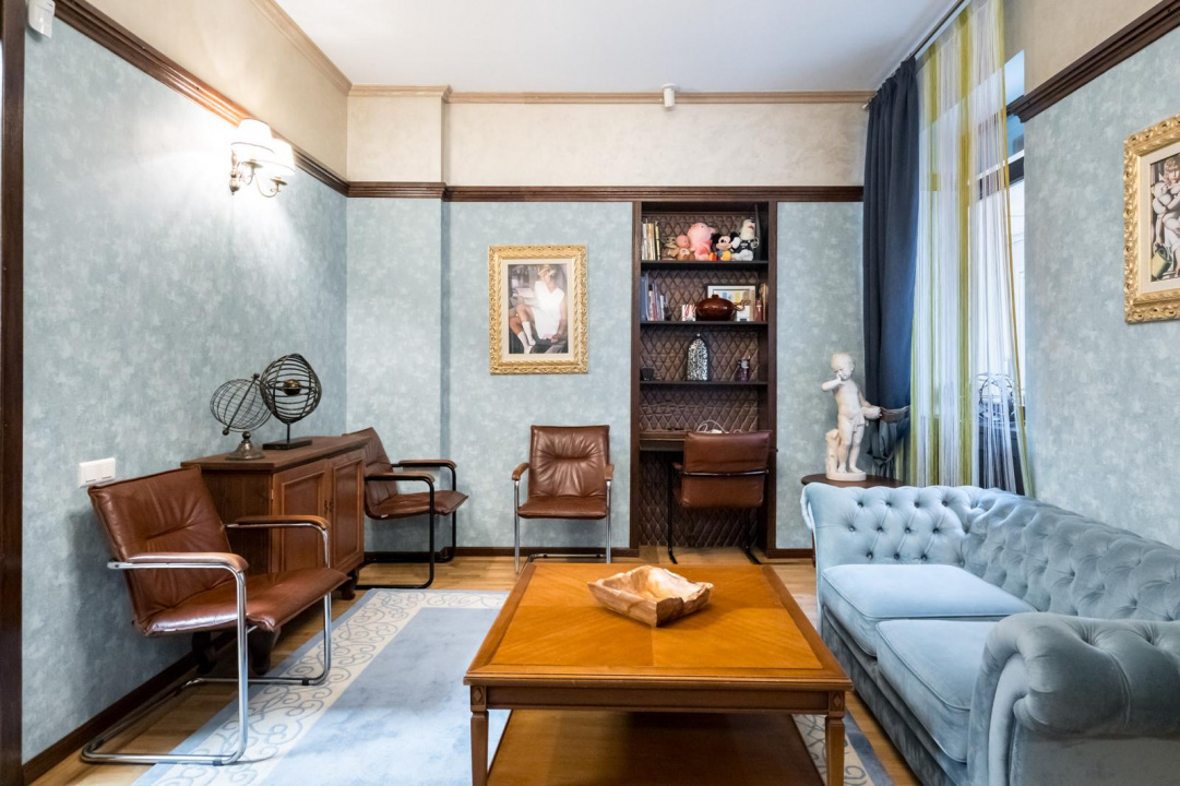 ARMENEASCA, APARTAMENT LUX-190 MP!