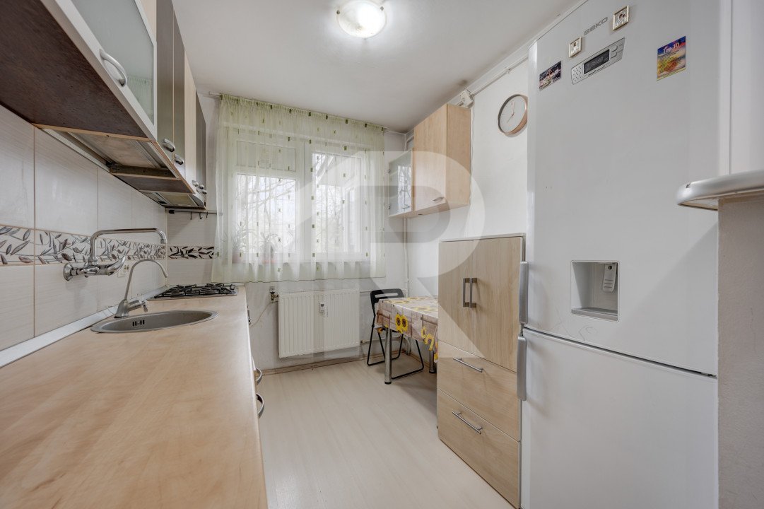 Apartament Titan, Liviu Rebreanu, Restaurant Alba