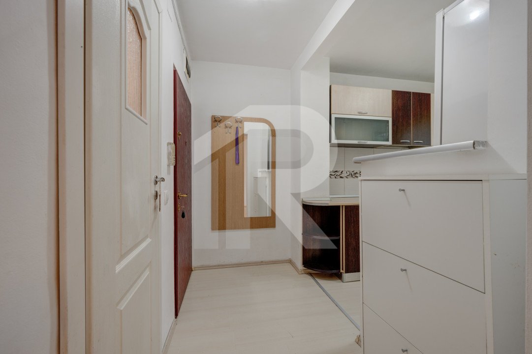 Apartament Titan, Liviu Rebreanu, Restaurant Alba