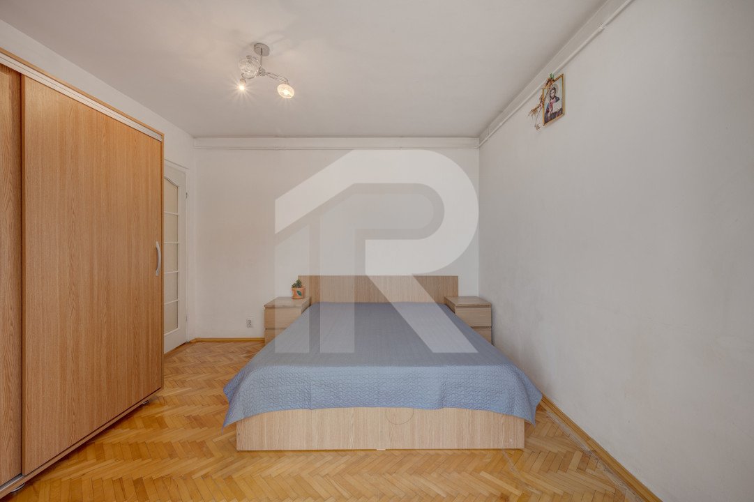 Apartament Titan, Liviu Rebreanu, Restaurant Alba