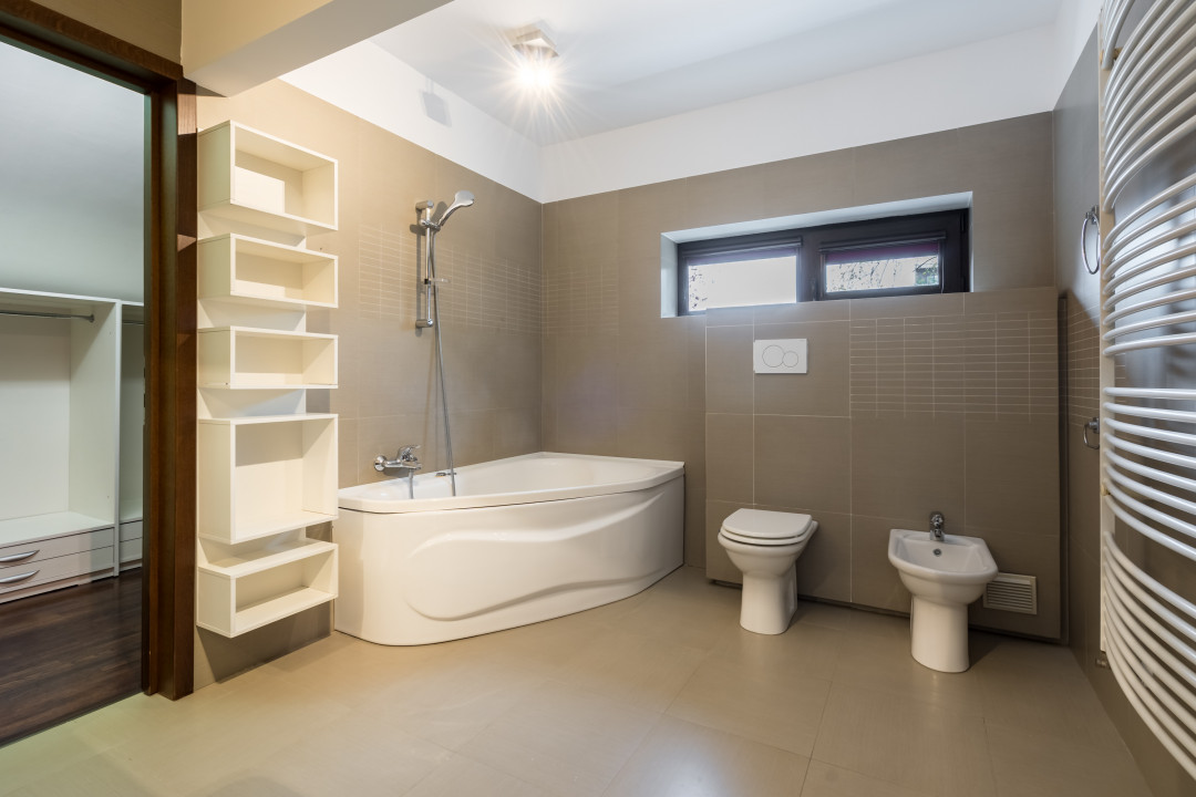 IANCU NICOLAE - COMPLEX TRAIAN, VILA PREMIUM 300 MPU, LOT 750 MP!
