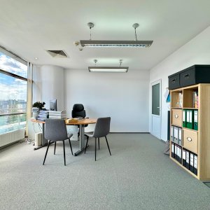 Spatiu de birouri | 30mp | Vitan Center | Acces terasa 80mp | Utilitati incluse
