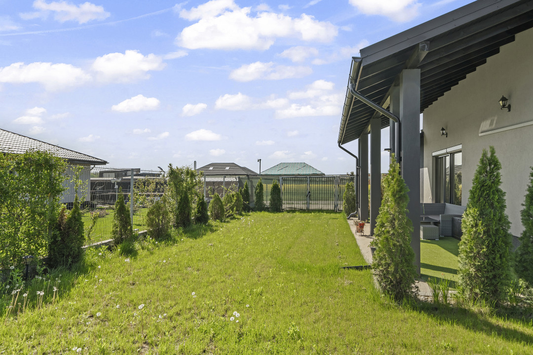 BALOTESTI – COMPLEX ZORI DE ZI - CASA SINGLE 120 MP, 500 MP LOT! 