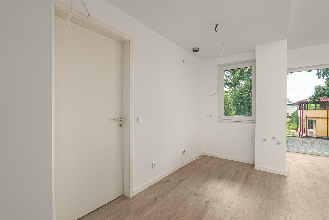 Inchiriere - apartament 2 camere in cel mai buna locatie din nord-est