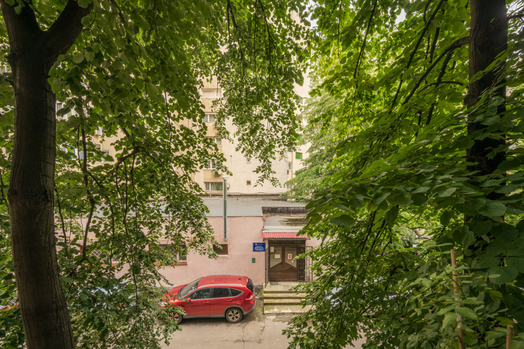 13 Septembrie, Marriott, str. Mihail Cioranu, etaj  1/8