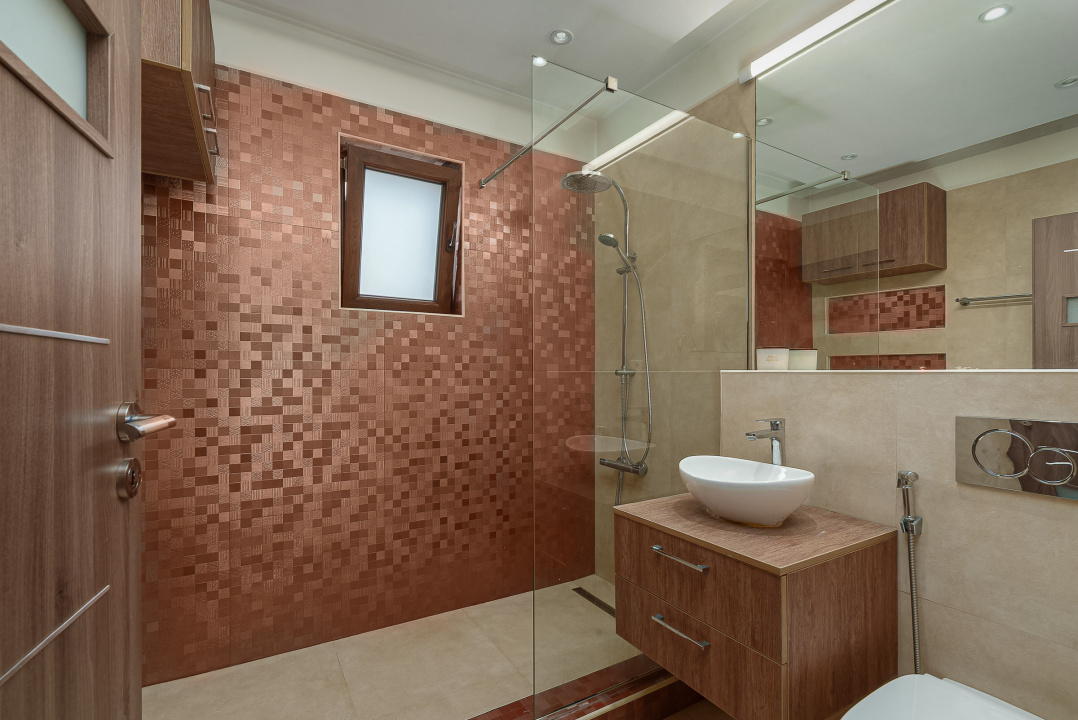 The PERFECT ONE! Apartament gata de mutat, mobilat si utilat, cu parcare!