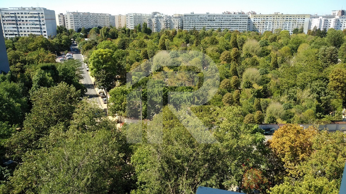 Apartament 3 camere Dristor