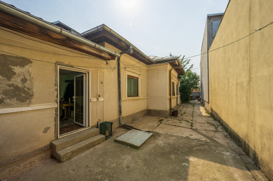 CHIAJNA - CASA RENOVABILA 129 MP, LOT 690 MP!