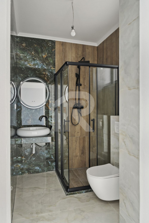 Vila sector 1 - 300mp - P+2+M - 11 camere - Chitila