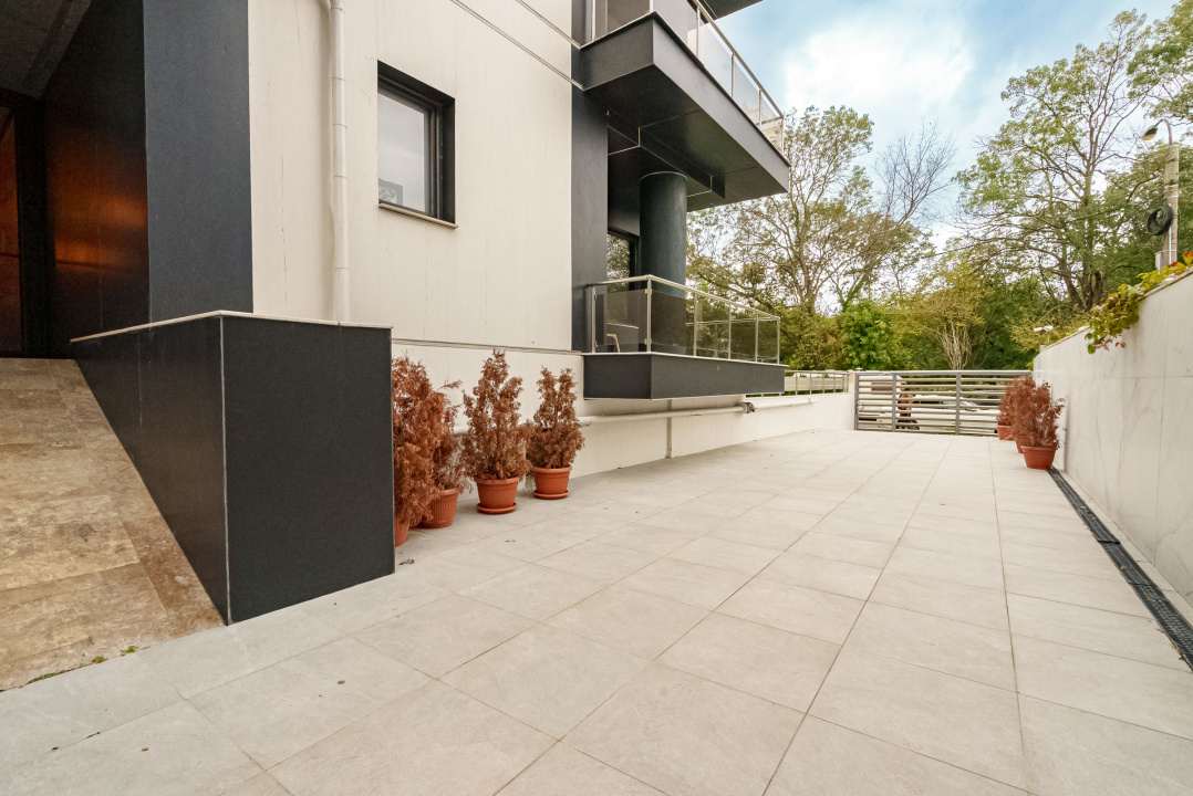 3200euro+ tva mp APARTAMENTE LUX sos NORDULUI + parcare subterana inclusa