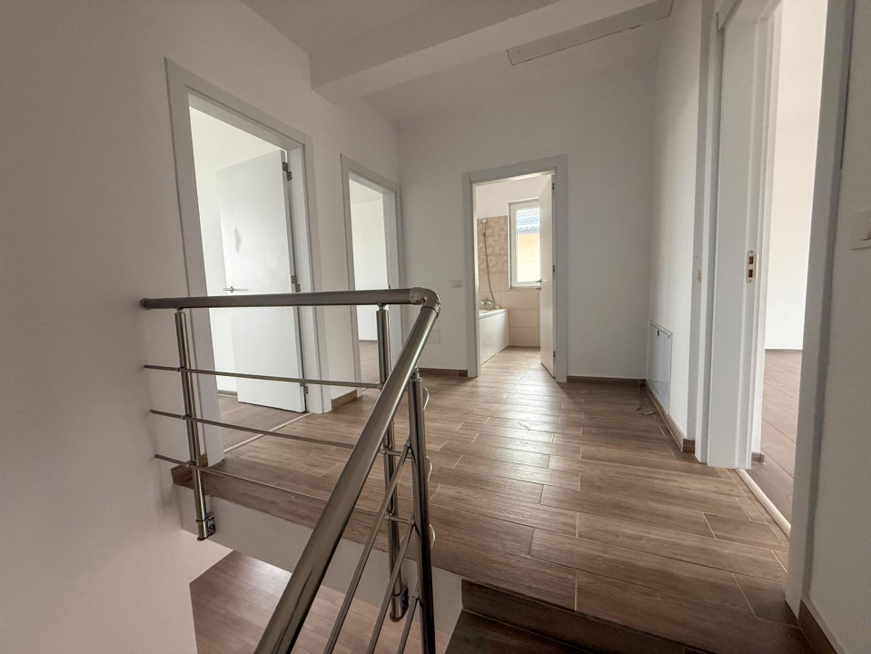 HAPPY HOME VILLAS BERCENI