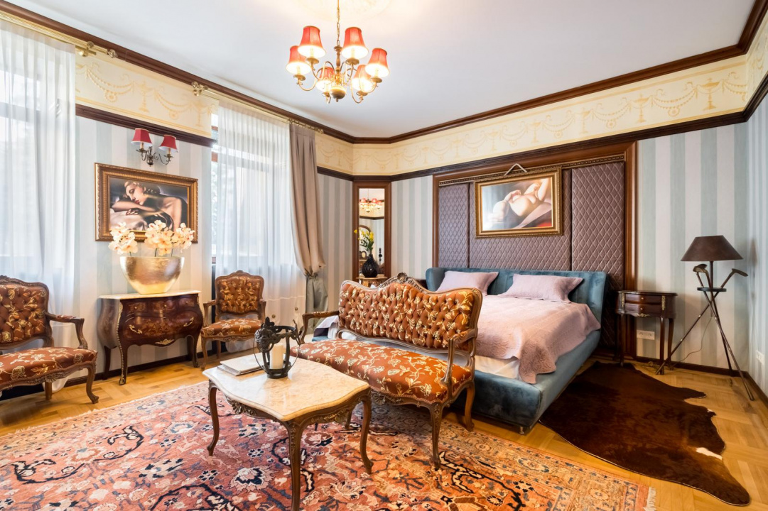 ARMENEASCA APARTAMENT 6 CAMERE 190 MP!