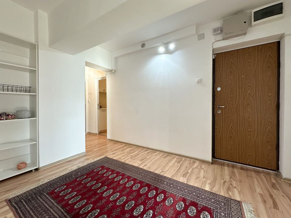 3 camere | Centrala proprie | 2 Bai | Unirii - Casa Poporului