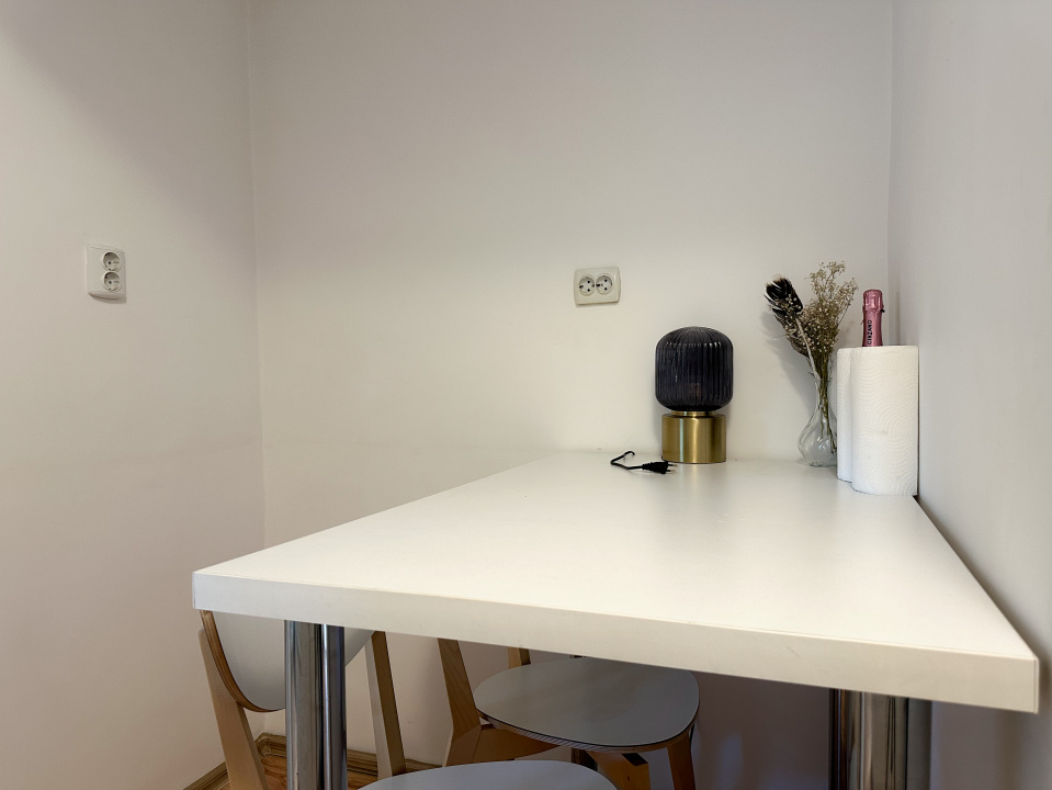 3 camere | Centrala proprie | 2 Bai | Unirii - Casa Poporului