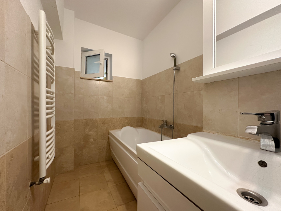 3 camere | Centrala proprie | 2 Bai | Unirii - Casa Poporului