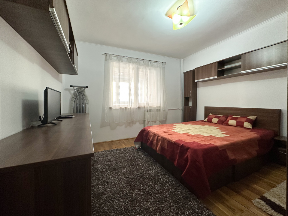 3 camere | 2 bai | Etaj 4 | Pasajul Mărășești | Unirii | 9 min Metrou