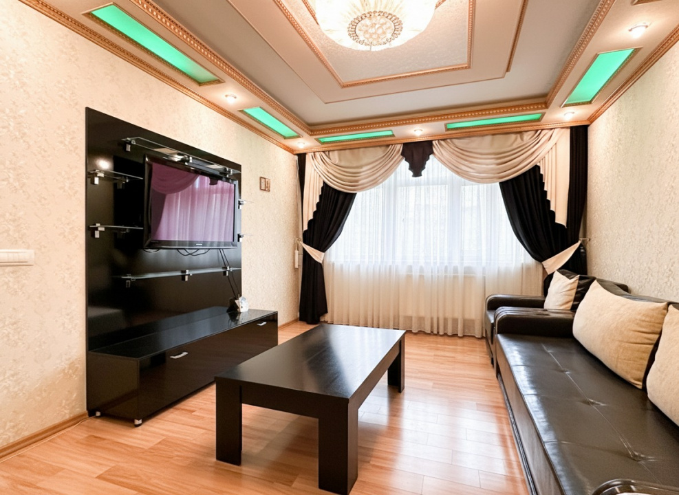 3 cam | Decomandat | Mobilat si Utilat | STB la 3 min | Etaj 4