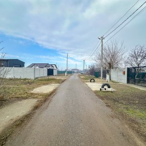 Mihăilești - teren împrejmuit 401mp, cu puț