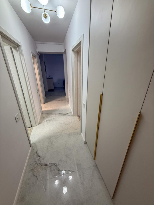 Apartament 3 camere Ambiance 2, parcare subterana, 81 mp