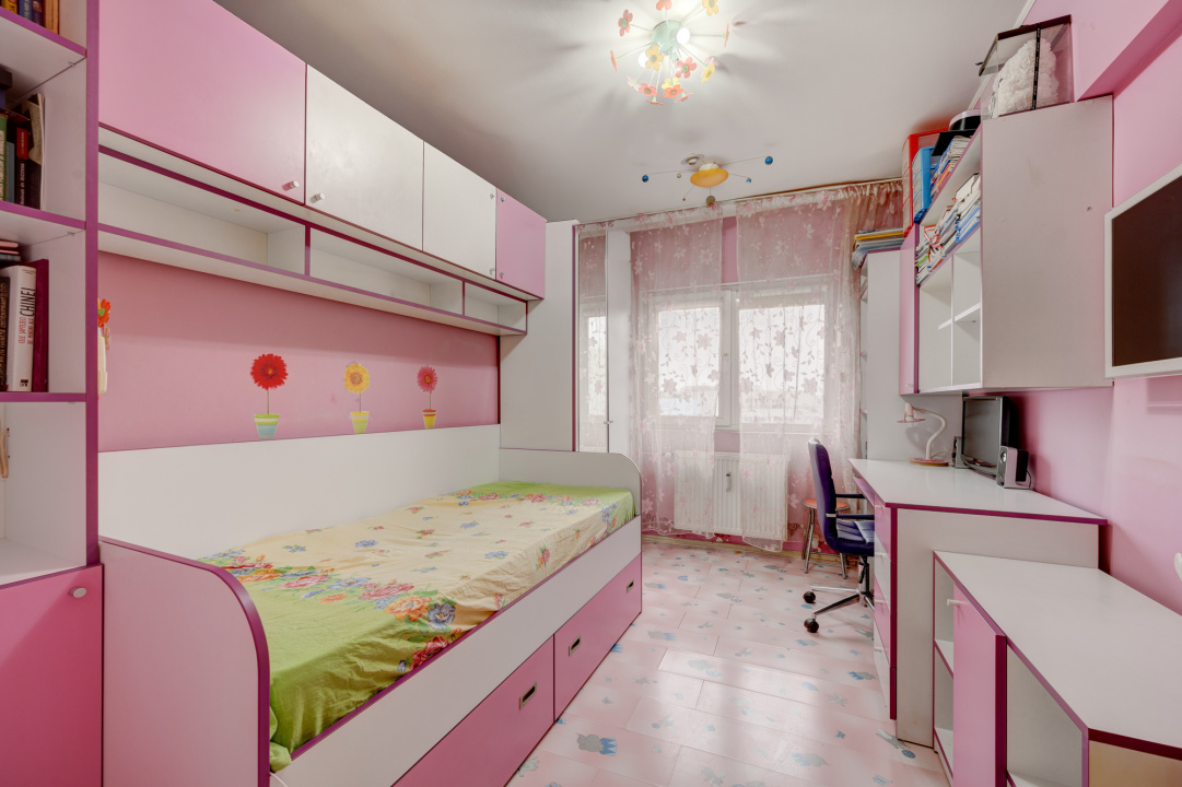 VERGULUI - SANDU CLUCERU - 3 CAMERE 67 MP, ETAJ 6, DECOMANDAT!