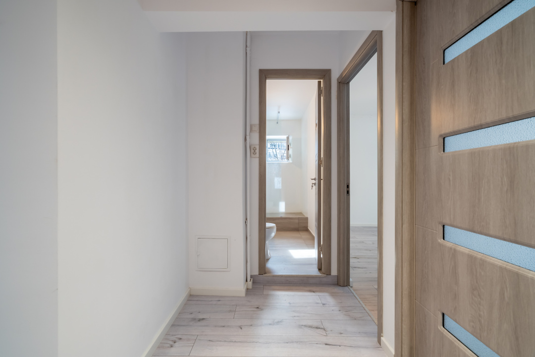 Apartament 3 camere, Nerva Traian, plan secund