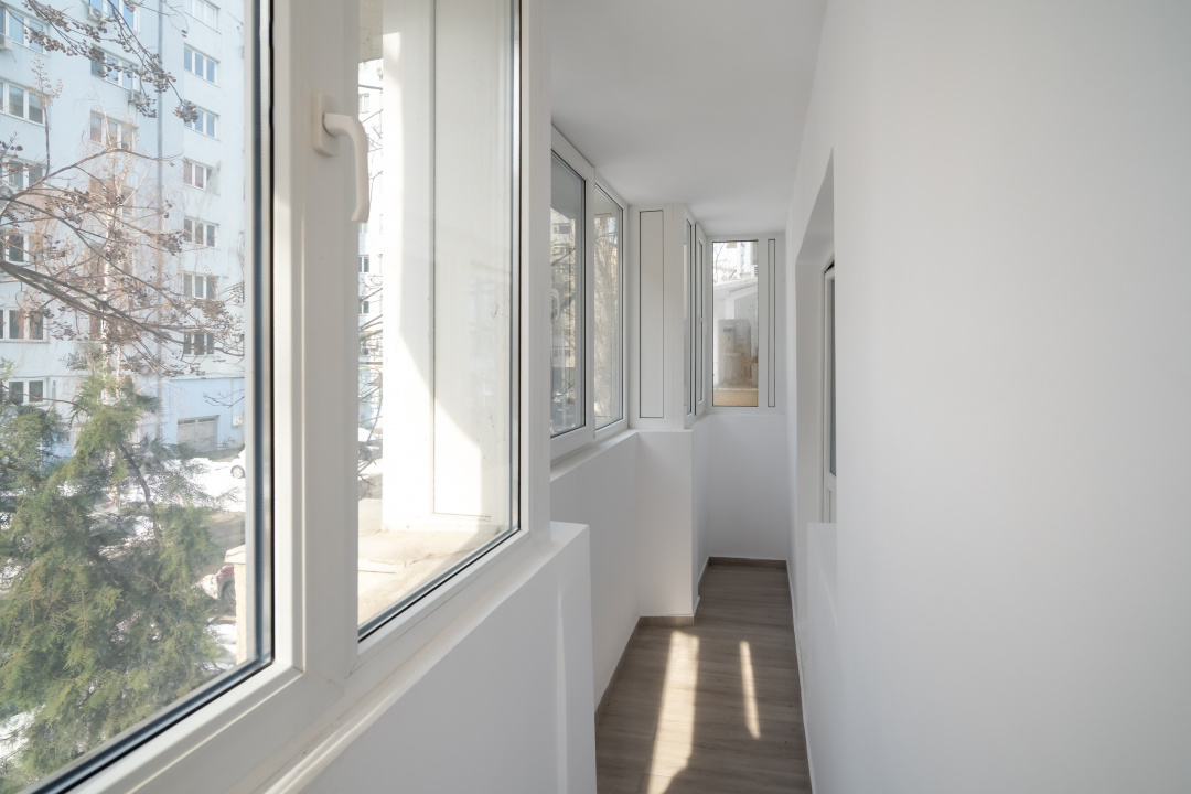 Apartament 3 camere, Nerva Traian, plan secund