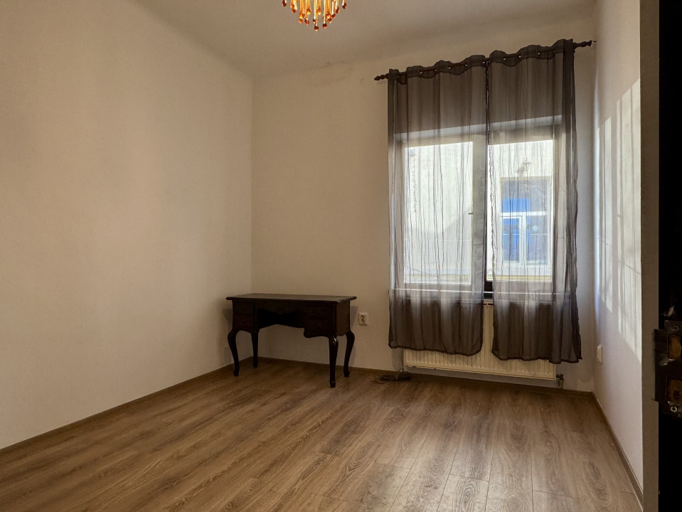 Apartament 2 camere în vilă | 57 mp utili | Vitan | potrivit firmă 