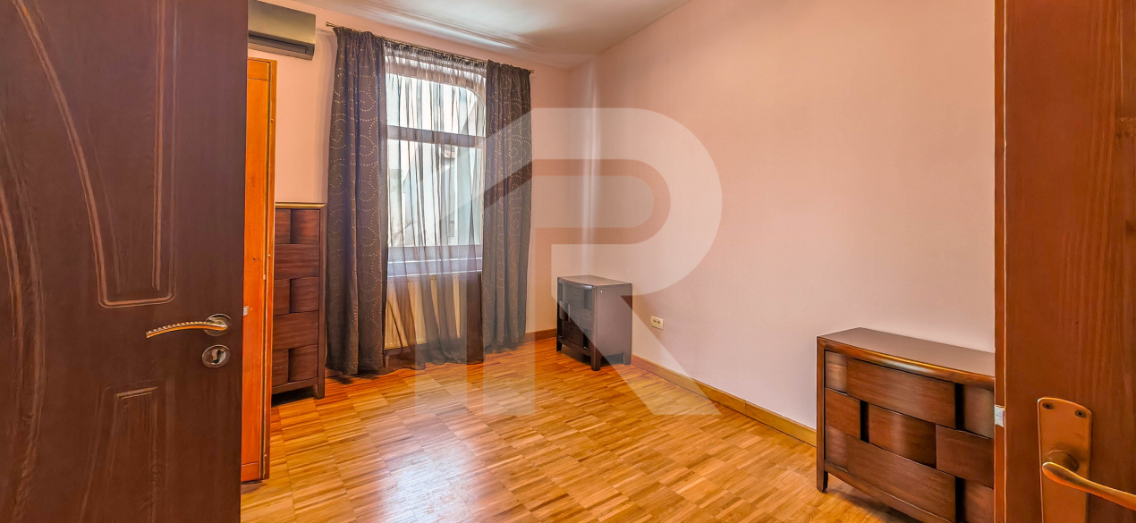 Spațiu profesional cu caracter într-o vilă individuală