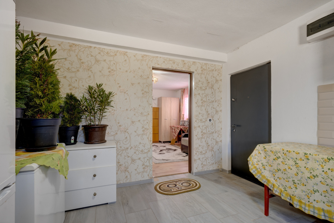 BERCENI – FLUTURILOR  – CASA 5 CAMERE, 155 MP TOTAL, LOT 320 MP!