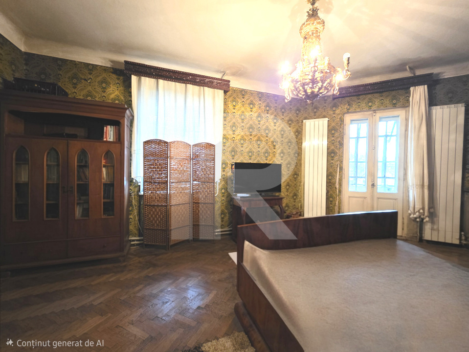 Apartament in Vila, 5 camere,  Alexandru Philippide 4, de renovat