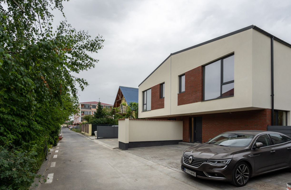 Vila cuplata Otopeni - zona centrala