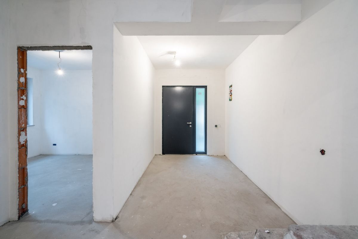 Vila cuplata Otopeni - zona centrala