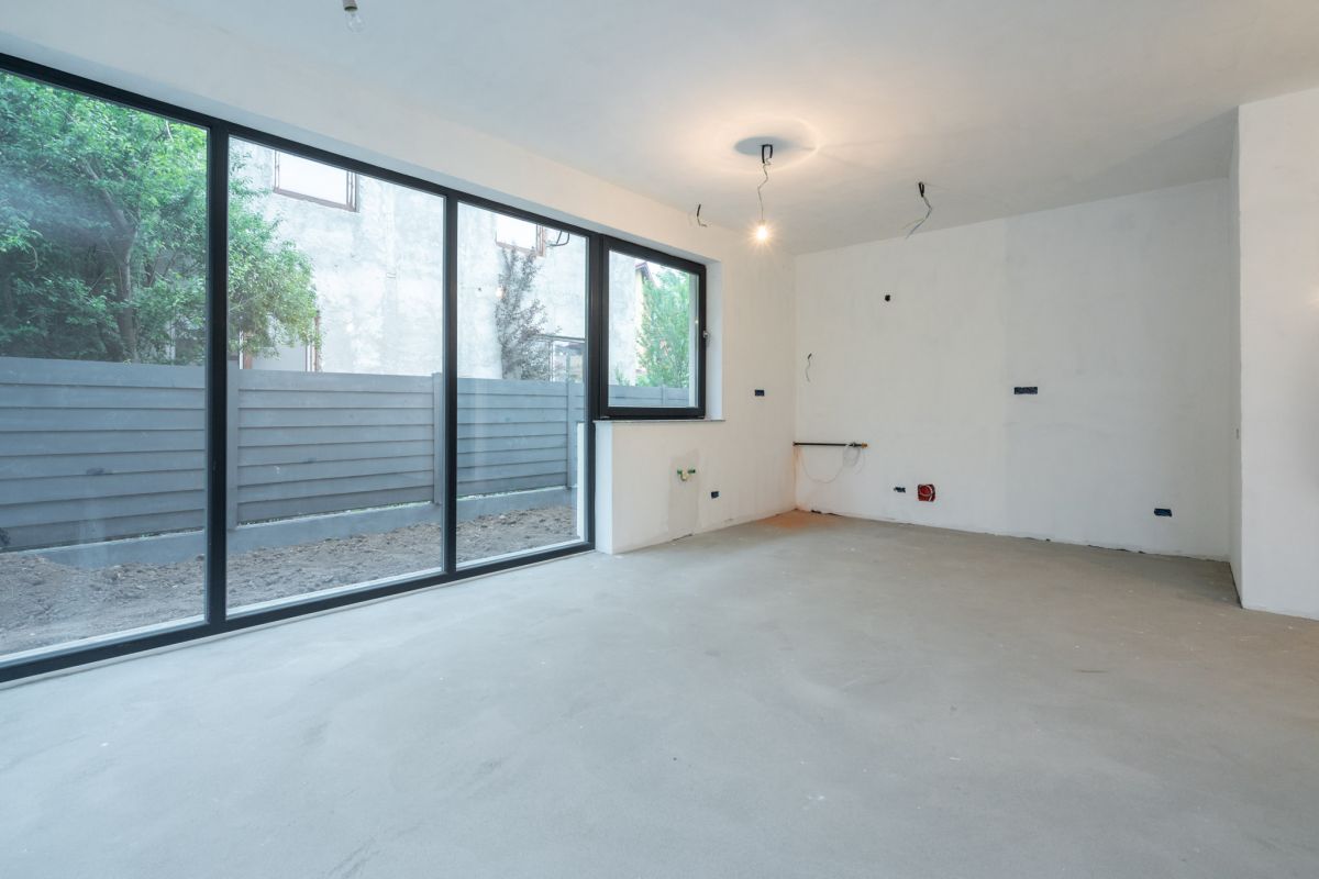 Vila cuplata Otopeni - zona centrala