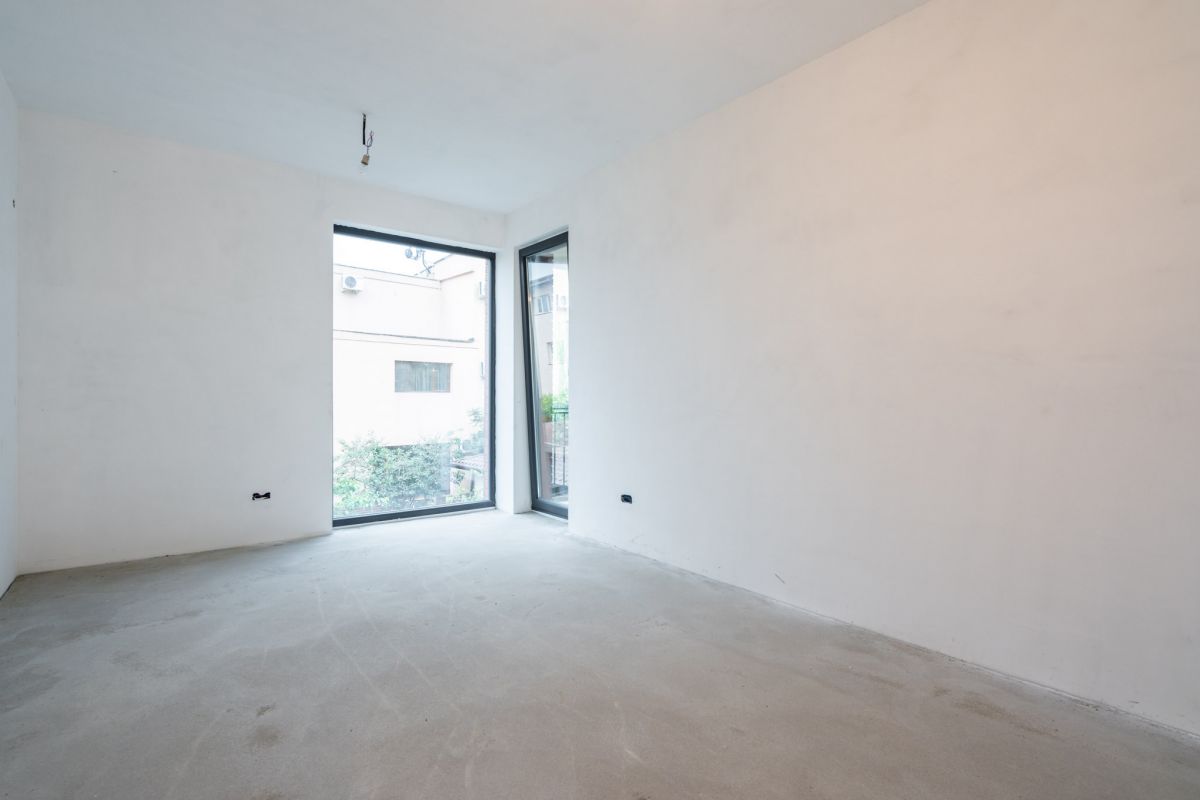 Vila cuplata Otopeni - zona centrala